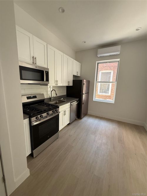 4815 Church Ave, Brooklyn, NY, 11203-3301 | Card Image