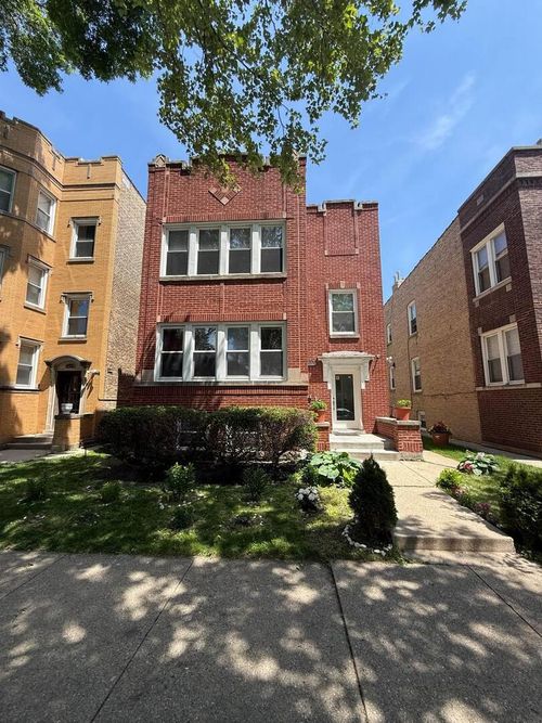 2-6419 N Fairfield Avenue, Chicago, IL, 60645 | Card Image