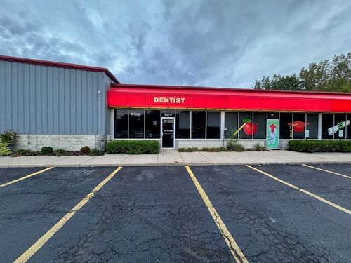 3587 Hennepin Dr, Joliet, IL, 60431-9205 | Card Image