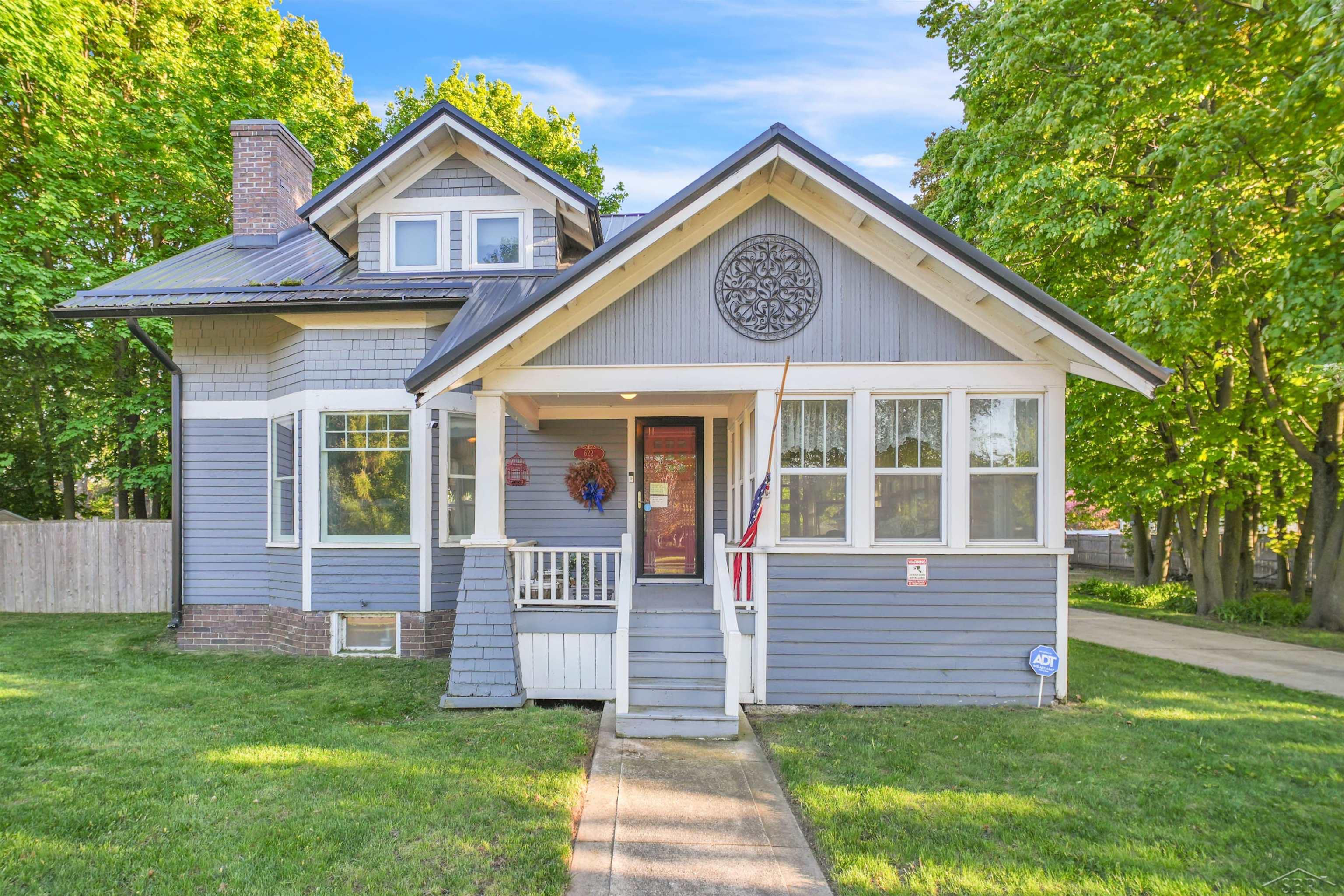 Saginaw St, Breckenridge, MI 48615