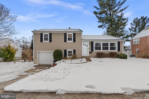 122 Wyndcrest Ave, BALTIMORE, MD, 21228-4956 | Card Image