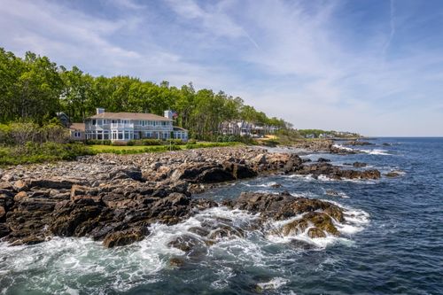 5 Anbelwold Circuit, Cape Neddick, ME, 03902-7143 | Card Image