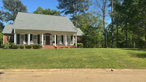 303 Monterey Dr, Clinton, MS, 39056-5738 | Card Image