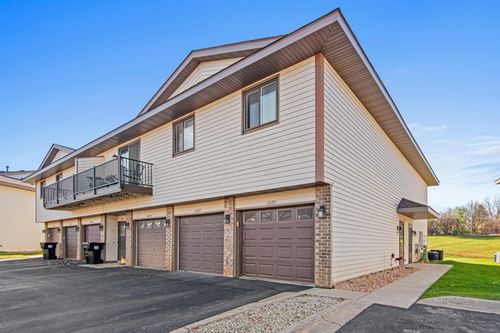 11177 Edgewood Cir N, Champlin, MN, 55316-3300 | Card Image