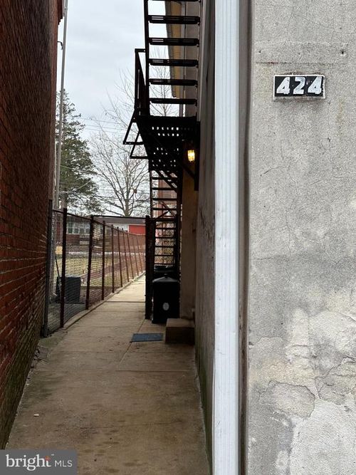 apt-2-424 S Matlack St, WEST CHESTER, PA, 19382-3778 | Card Image