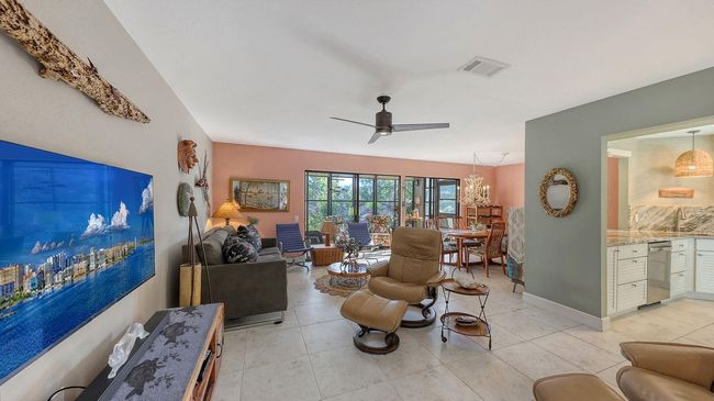 225 Woodland Dr, Condo with 2 bedrooms, 2 bathrooms and null parking in OSPREY FL | Image 13