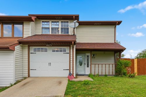 3218 Paxson Court, Lexington, KY, 40515 | Card Image