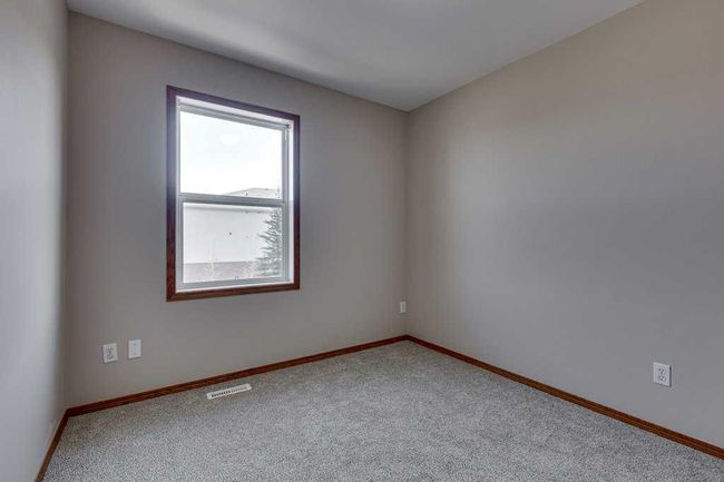 85 Lawford Avenue, Home with 4 bedrooms, 2 bathrooms and 2 parking in Red Deer AB | Image 30