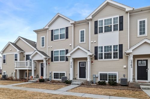 3745 Bailey Rd, Yorkville, IL, 60560-4713 | Card Image