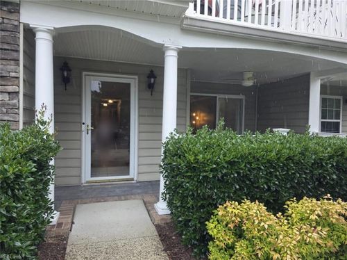 33 Claiborne Dr, Williamsburg, VA, 23185-7004 | Card Image