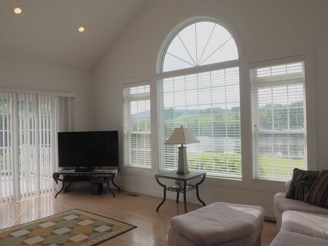 19 Lone Oak Ct, House other with 4 bedrooms, 4 bathrooms and 2 parking in Laurel Fork VA | Image 19