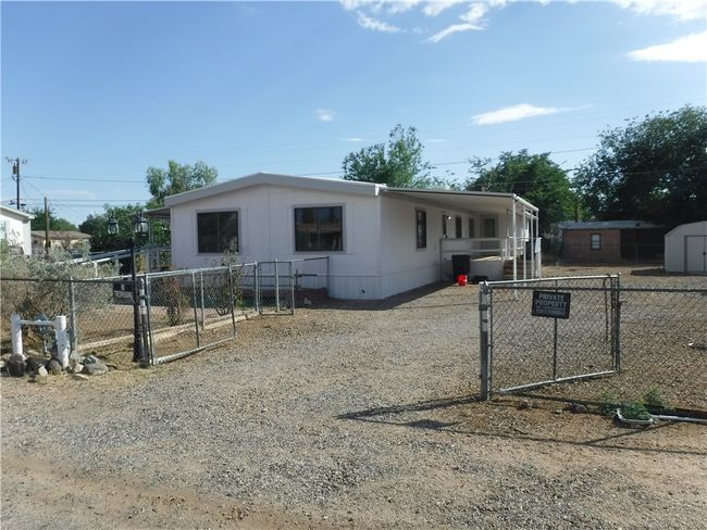 Front of Structure | Image 21
