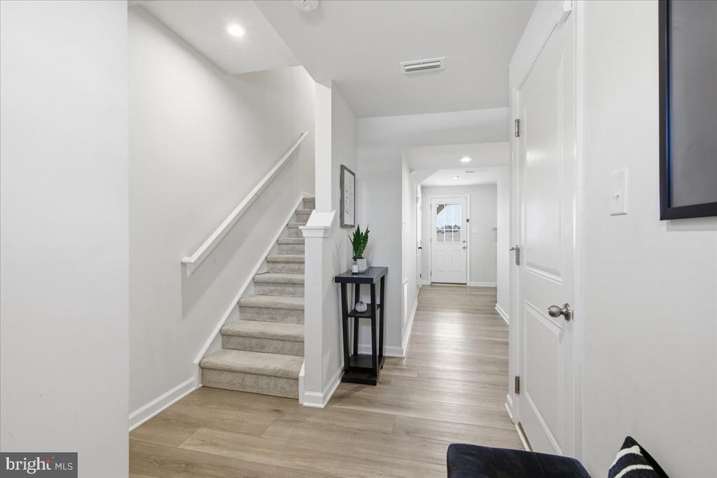 Residential in BEVERLY 4