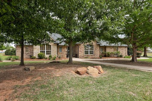 336 Angela Cir Ne, Piedmont, OK, 73078-4232 | Card Image