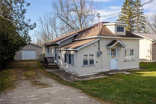 199 George St, Wiarton, ON, N0H2T0 | Card Image