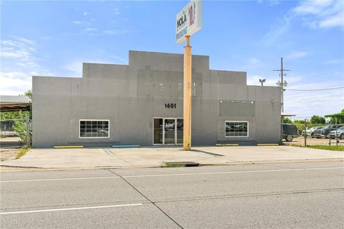 1601 Airline Dr, Kenner, LA, 70062-6942 | Card Image