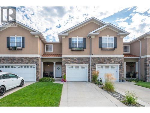 102-1742 Fairford Dr, Penticton, BC, V2A6C8 | Card Image