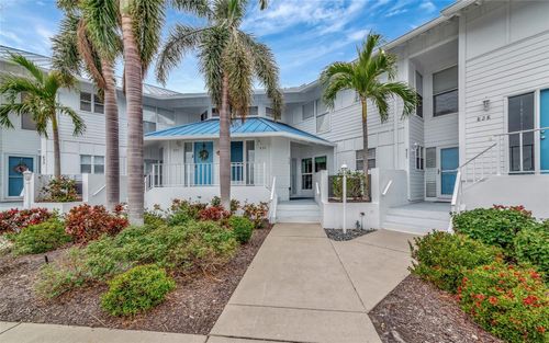 829-829 Audubon Dr, BRADENTON, FL, 34209-7304 | Card Image