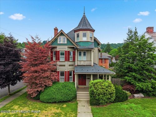131 W Burke St, Easton, PA, 18042-1651 | Card Image