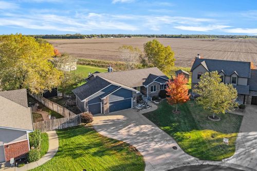 1361 N Lake Edge Cir, Goddard, KS, 67052-8563 | Card Image