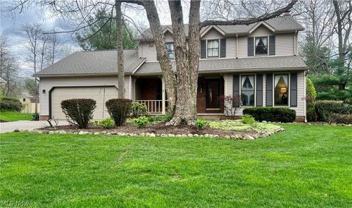 4227 Bunker Ln, Stow, OH, 44224-2815 | Card Image