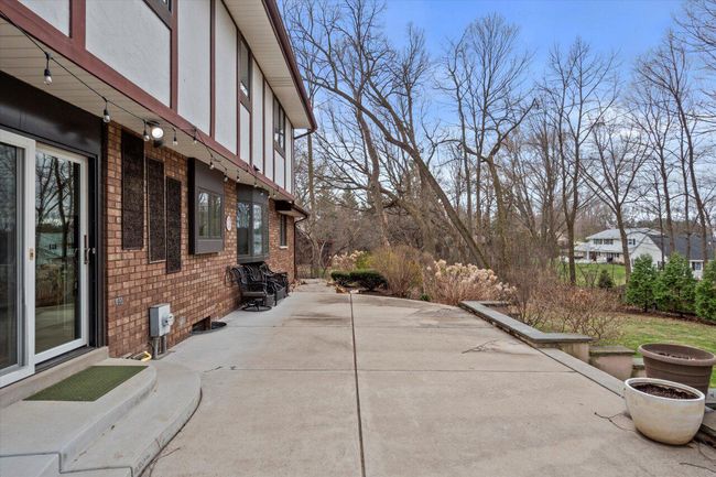 2521 W Wending Drive, House other with 4 bedrooms, 2 bathrooms and null parking in Glendale WI | Image 44