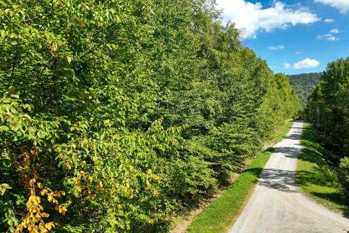 3-57 Snowy Owl Rd, Plymouth, VT, 05056 | Card Image
