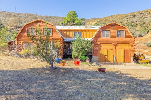 39260 Bouquet Canyon Road, Leona Valley, CA, 93551 | Card Image