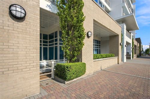 107-38 Front St, Nanaimo, BC, V9R5H7 | Card Image