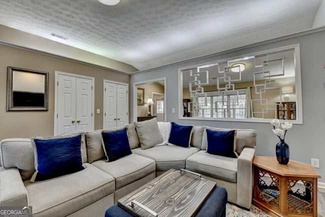 305 Morning Glen Dr, House other with 4 bedrooms, 2 bathrooms and 2 parking in Suwanee GA | Image 11