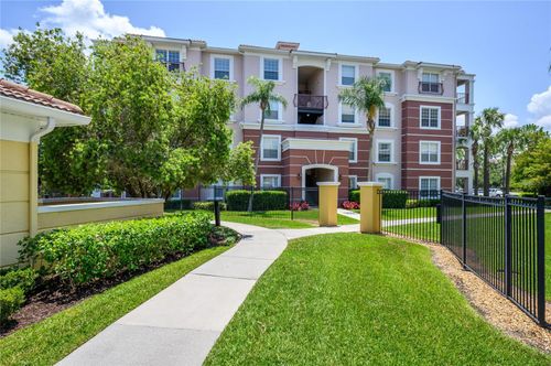 20507-5012 Shoreway Loop, ORLANDO, FL, 32819-3032 | Card Image