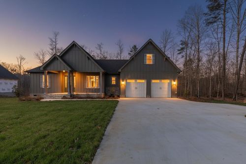 2796 Mowbray Pike, Soddy Daisy, TN, 37379-7213 | Card Image