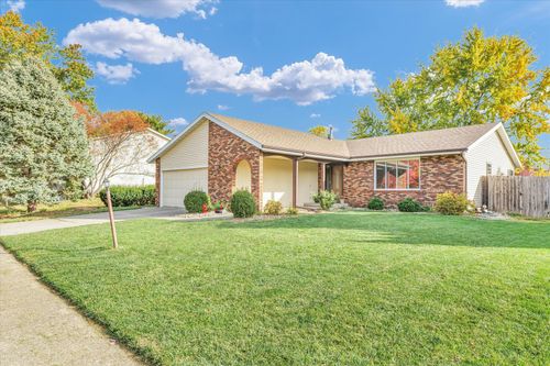 2120 Georgetown Circle, Champaign, IL, 61821 | Card Image