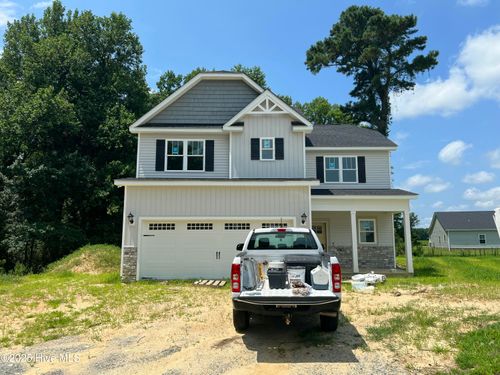 105 Baileys Place, Pikeville, NC, 27863 | Card Image