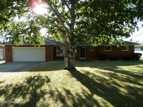818 Ludwig Ave, Gibsonburg, OH, 43431-1217 | Card Image