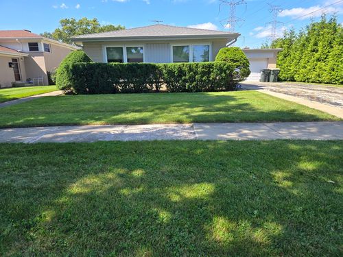 9320 Menard Ave, Morton Grove, IL, 60053-1564 | Card Image