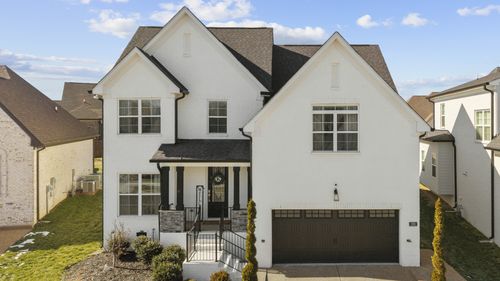 188 Karen Dr, Mount Juliet, TN, 37122-1034 | Card Image