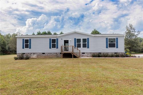 127 Georgia Dr, Hartwell, GA, 30643-4517 | Card Image