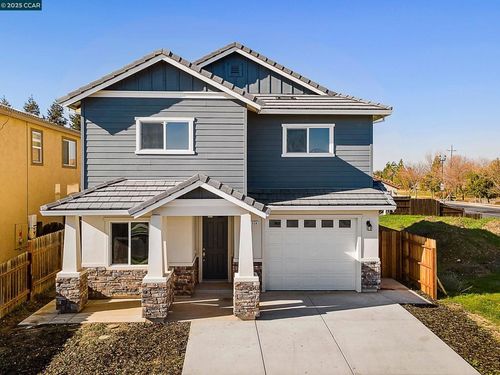 1604 Flores, Woodland, CA, 95776-5407 | Card Image