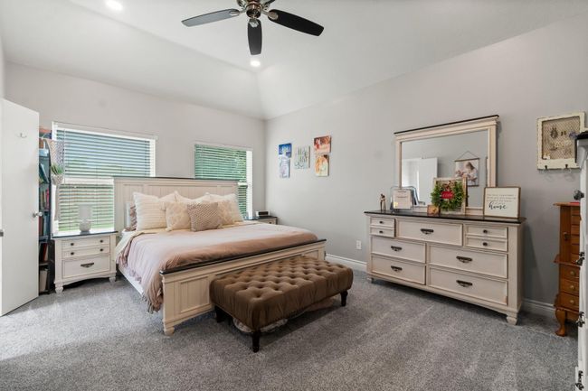 23803 Spring Way Dr, House other with 4 bedrooms, 2 bathrooms and 2 parking in Spring TX | Image 16