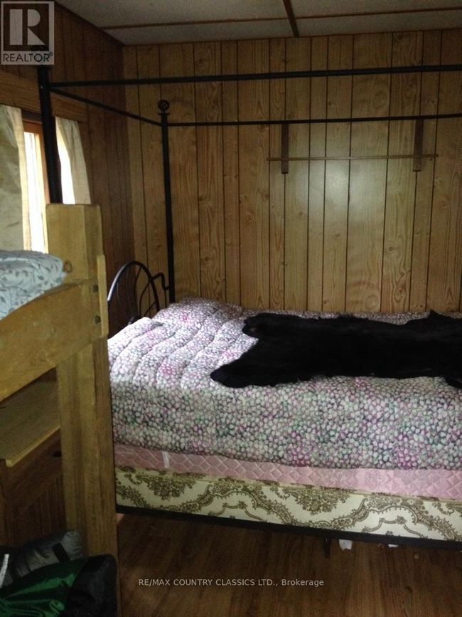 912A Ohio Rd, Home with 1 bedrooms, 0 bathrooms and 1 parking in Combermere ON | Image 16