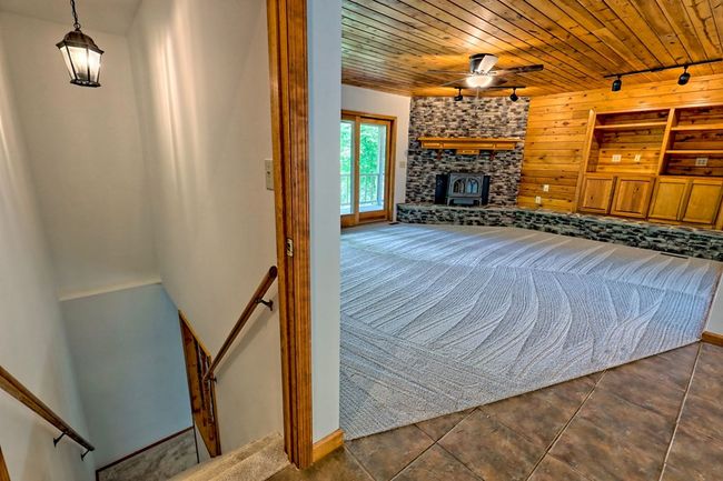 2403 Hidden Valley Rd, Home with 3 bedrooms, 3 bathrooms and 2 parking in Hiawassee GA | Image 50