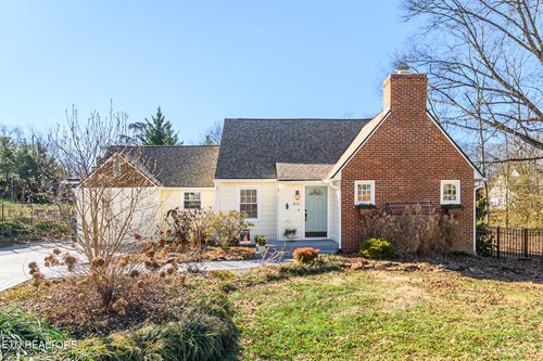 611 Kesterson Rd, Knoxville, TN, 37918-2514 | Card Image