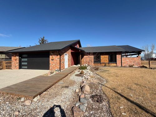 101 3 St S, Picture Butte, AB, T0K1V0 | Card Image