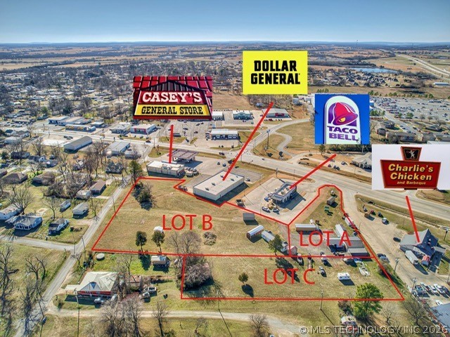 Land in Checotah