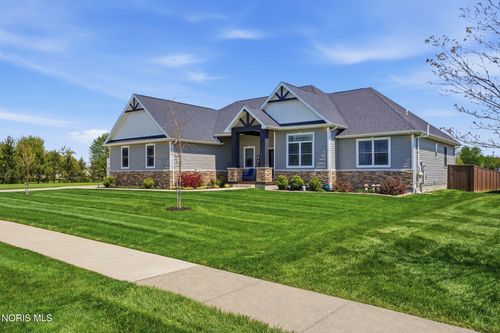 201 Maple Dr, Arlington, OH, 45814-9690 | Card Image