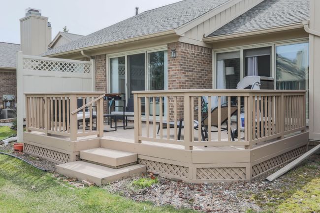 16539 Sarjay Dr, Condo with 2 bedrooms, 2 bathrooms and null parking in Clinton Twp MI | Image 43
