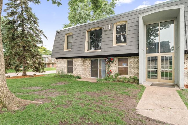 APT-5 - 814 9 Th Ave S, Condo with 2 bedrooms, 1 bathrooms and null parking in Hopkins MN | Image 25