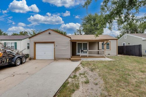 314 W Carlyle St, Wichita, KS, 67217 | Card Image