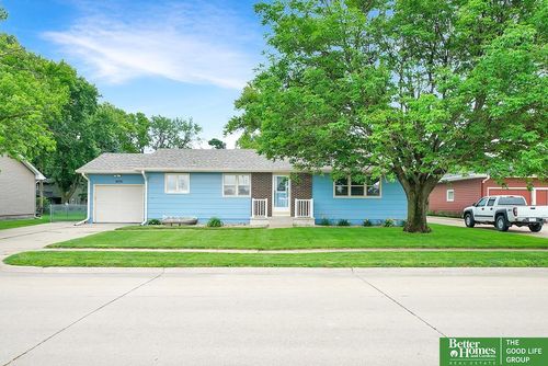 1800 N Clarmar Ave, Fremont, NE, 68025-2816 | Card Image